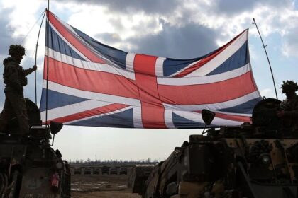 UK: Сполучене Королівство надало Україні багатомільйонну позику на озброєння
