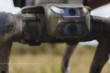 В українській армії побільшає британських роботів