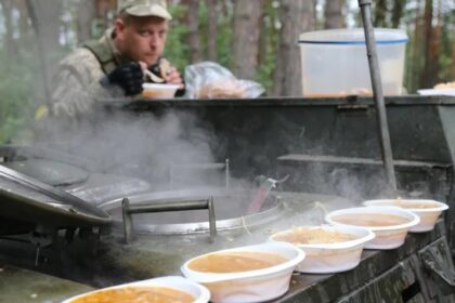 Держоператор тилу почав приховувати ціни і постачальників харчів для ЗСУ