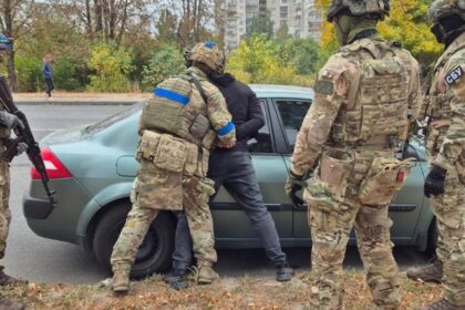 У Сумах СБУ допомагає вручати повістки до ТЦК