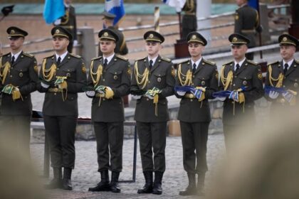 43-й полк Повітряних Сил отримав почесне найменування