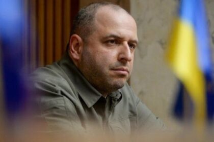 Міністр оборони підписав подання про звільнення чотирьох своїх заступників