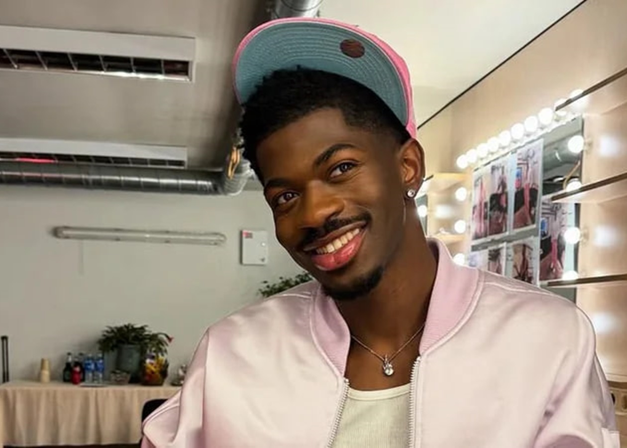 Lil Nas X потрапив до лікарні з частковим паралічем обличчя