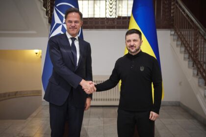 Зеленський зустрівся з генсеком НАТО в Одесі