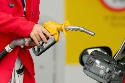 В Україні впали продажі пального - ЗМІ