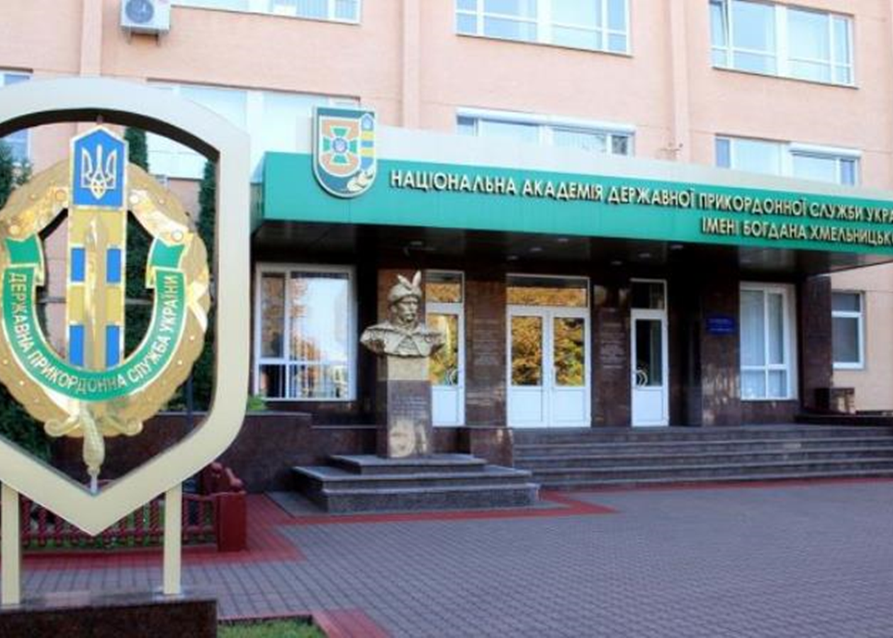 У Хмельницькому знайшли мертвим курсанта академії ДПСУ - ЗМІ