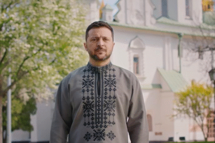 Зеленський привітав українців з Великоднем