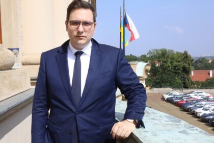 У Чехії висміяли путінське "Великодне перемир'я"