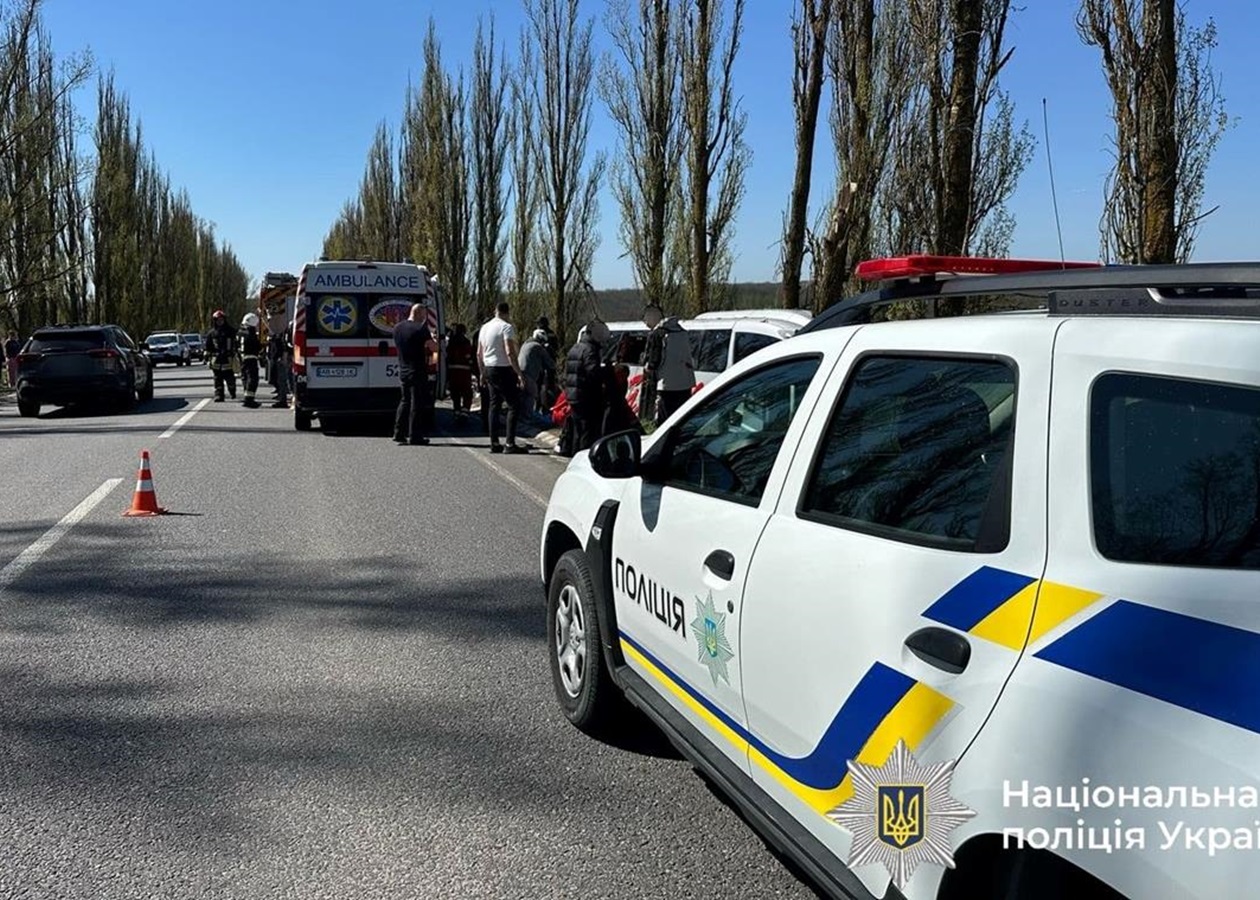 Громадянин Китаю загинув у ДТП в Україні