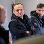 На міжнародні автобусні маршрути подано 400 заяв - Кулеба