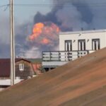 СюжетВидно за 50 км. Вибухи на складі Міноборони РФ