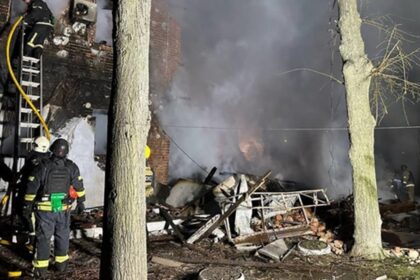 У Харкові – шість прильотів і масштабна пожежа