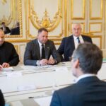 Делегація України прибула на переговори в Лондон