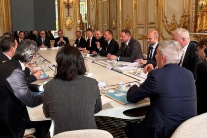 Британія підтвердила скасування зустрічі глав МЗС щодо України
