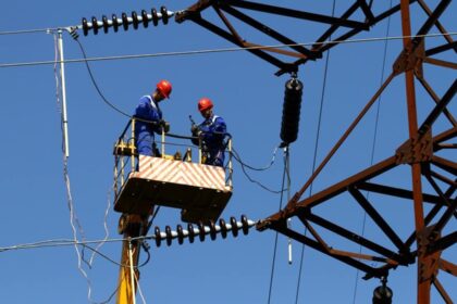 Споживання електрики в Україні зростає другий день поспіль