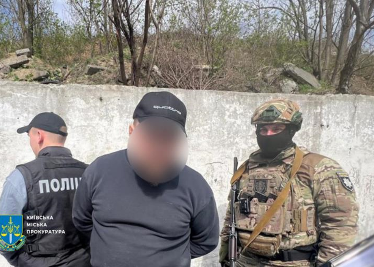 У Києві затримали організатора незаконного виїзду за кордон