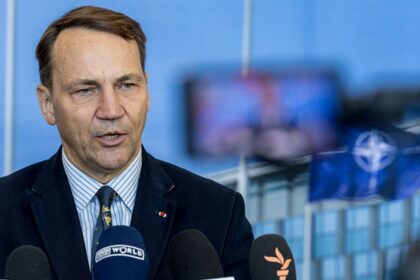 Україна не має причин для капітуляції - МЗС Польщі