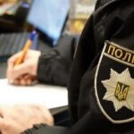 У Харкові юнаки показували нацистський жест на меморіалі жертвам Голокосту