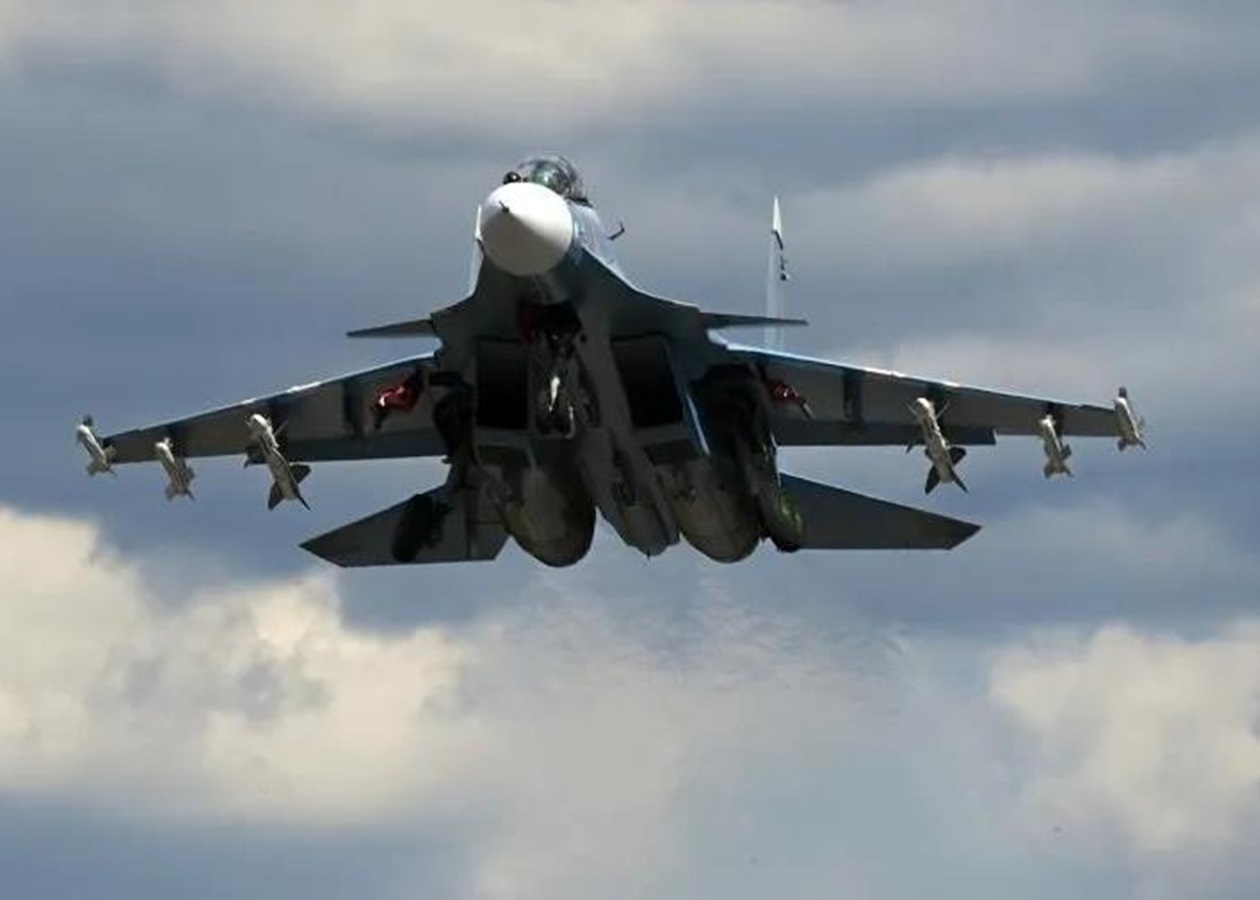 У Росії знищено винищувач Су-30 - ГУР