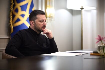 Зеленський заслухав доповіді СЗР і СБУ