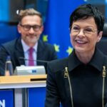 Угорщину слід переконати щодо України - Кос