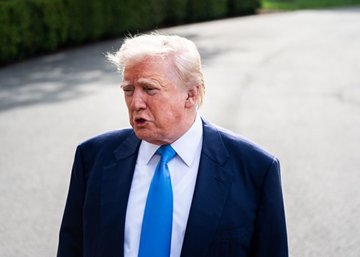 Трамп назвав "фейком" опитування ЗМІ щодо його рейтингу