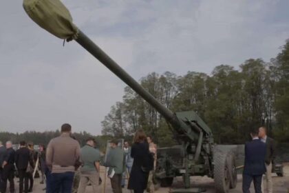 Міноборони показало прототип причіпної гаубиці «Богдана-Б»
