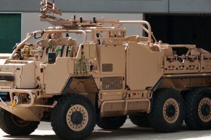 Британська армія замовила 53 модульні транспортери Jackal 3