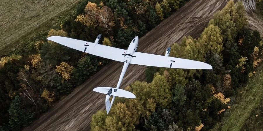 Airbus і Quantum Systems досягли прогресу в технологіях керування автономними роями дронів