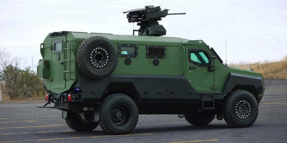 До експлуатації в ЗСУ допущено бронеавтомобіль Senator MRAP,  яких з 2022 року в армію надійшло 1400