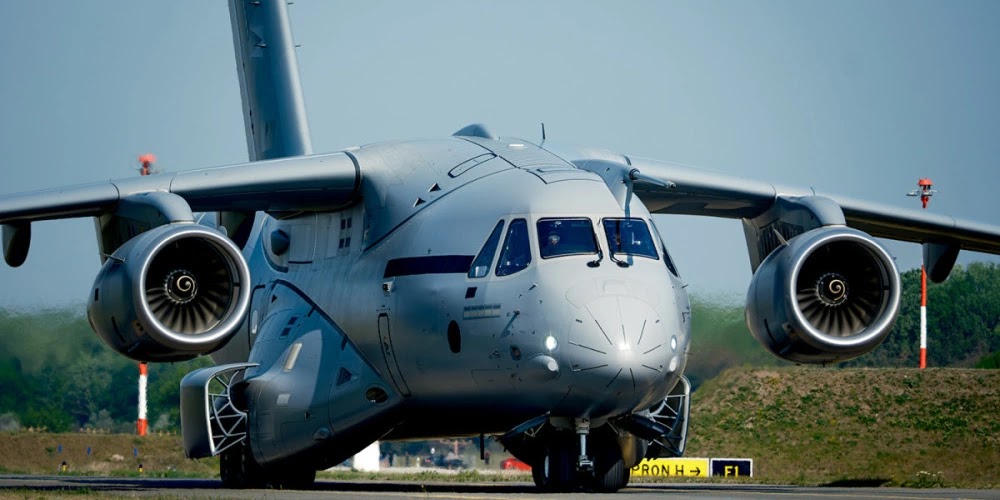Угорщина отримала перший військово-транспортний літак Embraer КС-390
