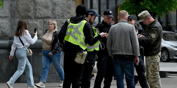 Перевір свою броню — список підприємств працівникам яких видали підробні накази Мінекономіки про бронювання