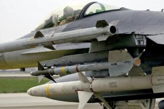 Пентагон замовив ракети AIM-120 AMRAAM для України