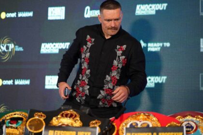 Усик висловився щодо переможця бою Юбенк - Бенн