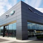 Jaguar Land Rover відновила експорт авто до США