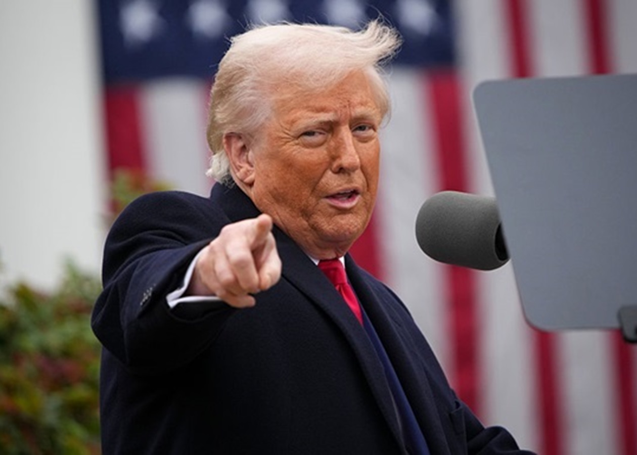 Трамп запровадив 100% мита на іноземні фільми