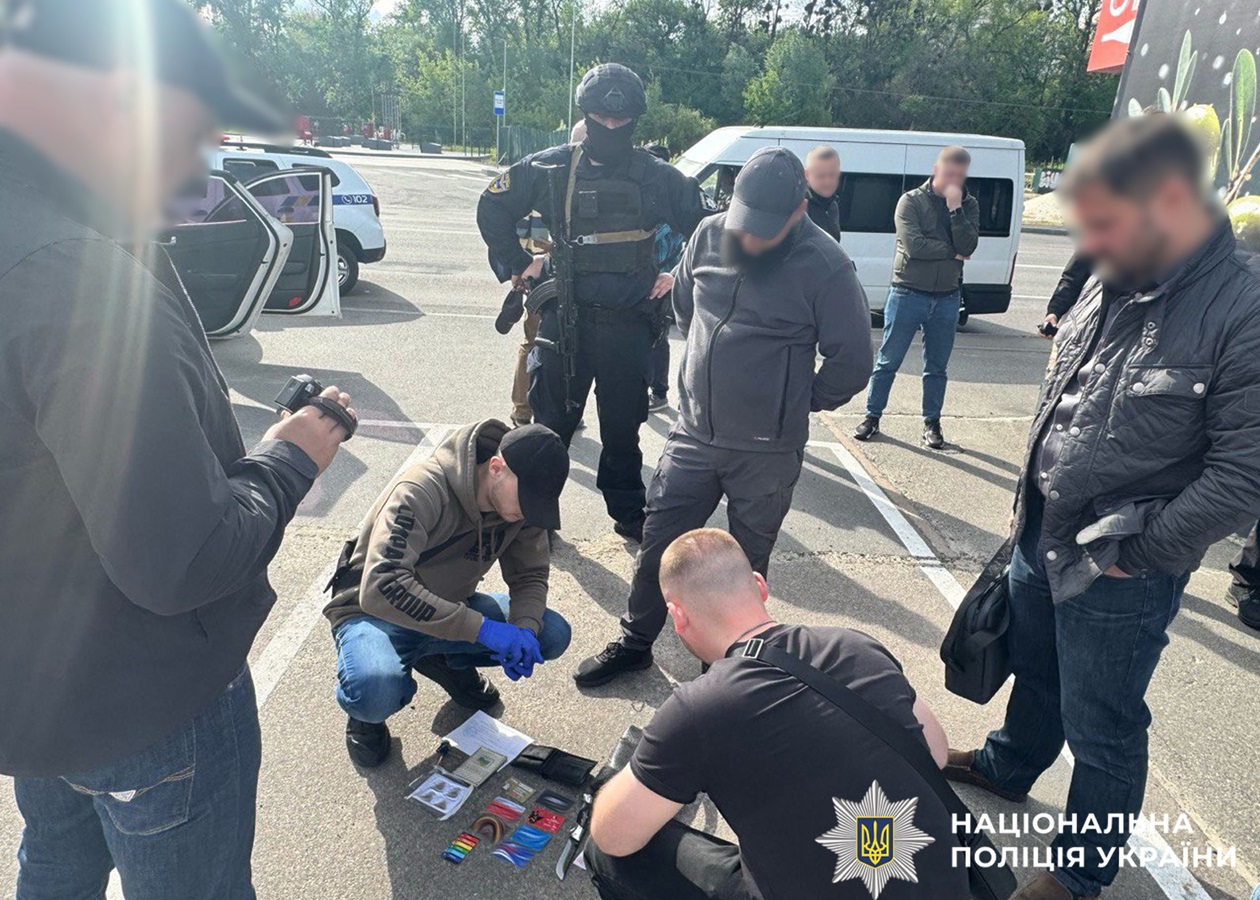На Київщині викрили групу рекетирів