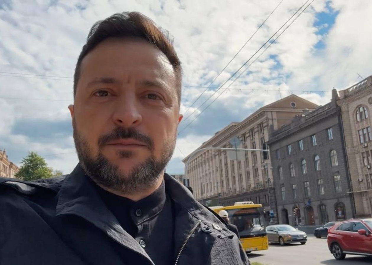 "Ніколи знову": Зеленський звернувся до українців
