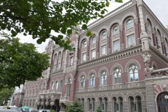 Нацбанк змінить валютні обмеження