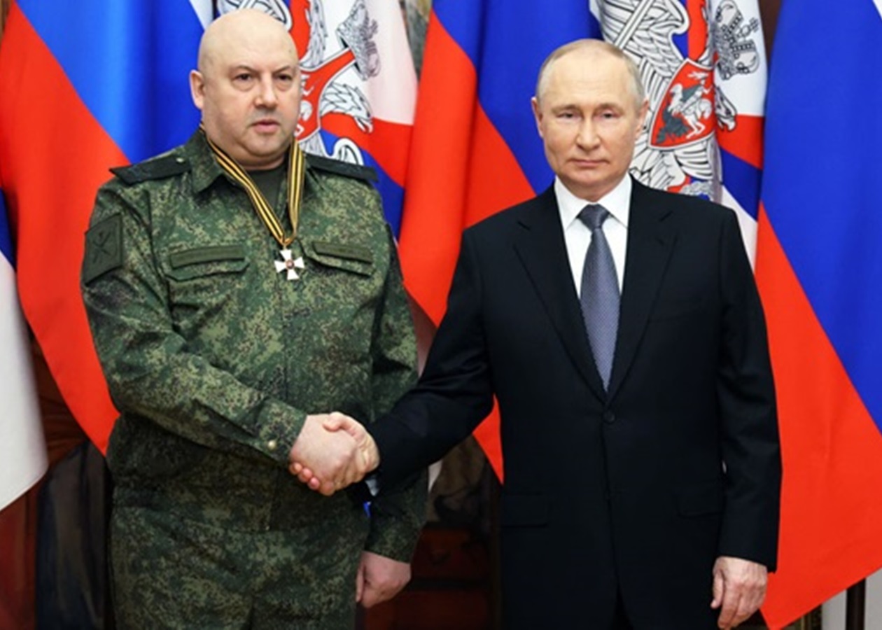 ЗМІ знайшли зниклого генерала РФ Суровікіна