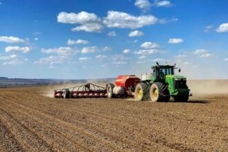 Україна пройшла екватор посівної - Шмигаль
