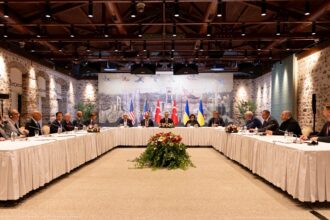 У Стамбулі почалась зустріч Україна-Туреччина-США