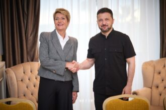 Зеленський обговорив з президенткою Швейцарії тиск на РФ