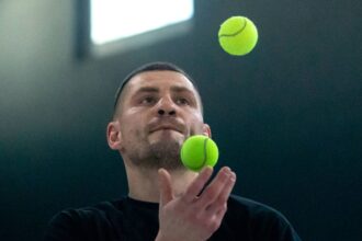 Він повернеться знову: Берінчика успішно прооперували