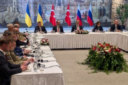 РФ поширює фейк про перекладача української делегації у Стамбулі - ЗМІ