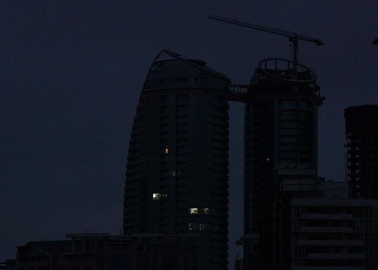У Сумах після вибухів частково зникло світло - ЗМІ