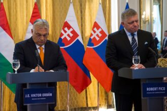 Заборона газу РФ: в ЄС планують обійти вето Орбана і Фіцо