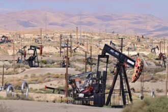Ціни на нафту падають на новинах зі США