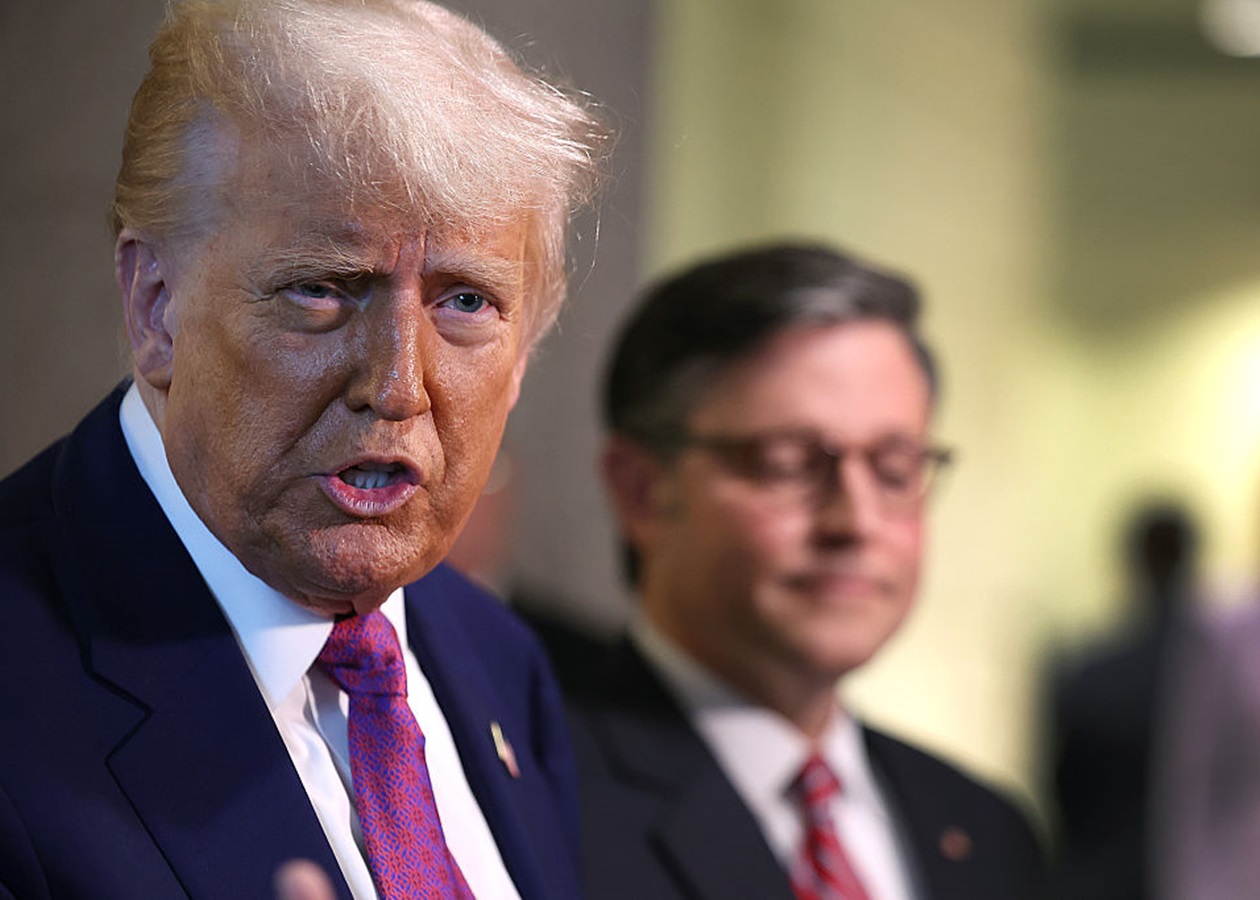 Трамп звинуватив Росію у крадіжці технології гіперзвукових ракет