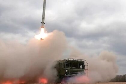 РФ має у резерві близько 500 балістичних ракет, готових до запуску - ЗМІ